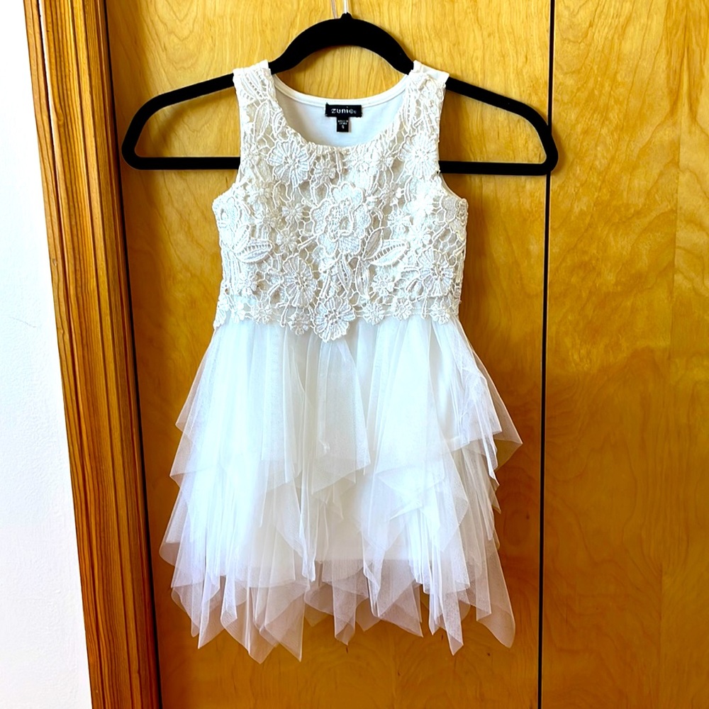 Girl’s Dress